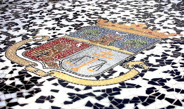 Mosaico-Escudo-Ayuntamiento.jpg