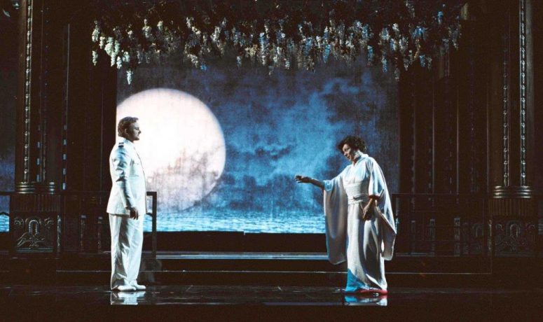 M.Butterfly J09