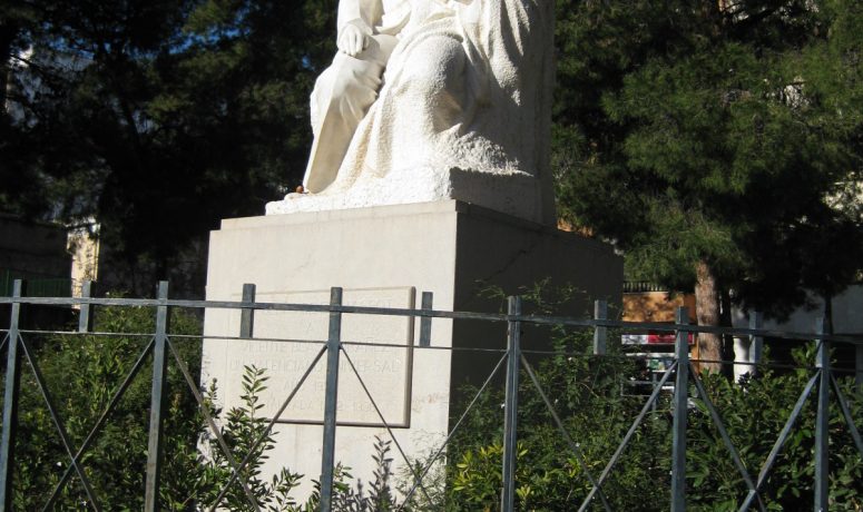 Estatua Blasco Ibáñez