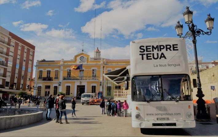 el bus de la llengua