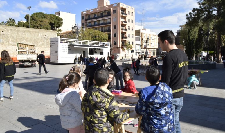 El bus de la llengua 4