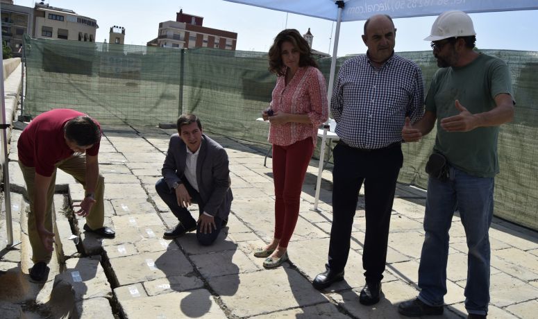 Obras enlosado Los Silos