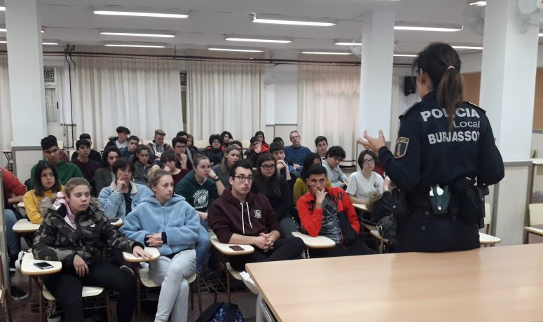 IES VICENT ANDRÉS ESTELLÉS- Charla Violencia de Género enero 2019