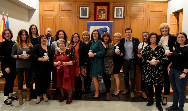 Dones amb iniciativa