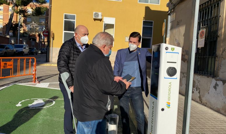 Puntos recarga coches eléctricos