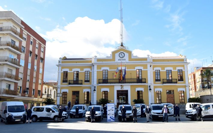 Nuevos vehículos Brigada Obras