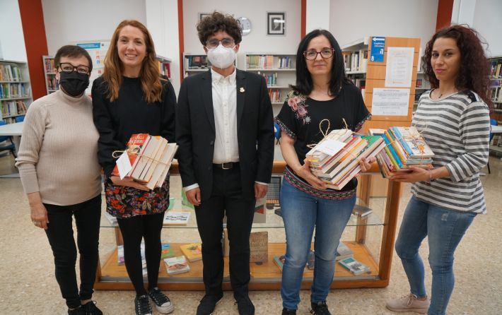 Lote de libros Biblioteca