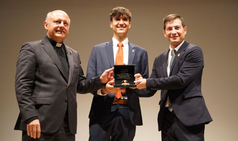 Medalla de Oro Colegio Mayor San Juan de Ribera