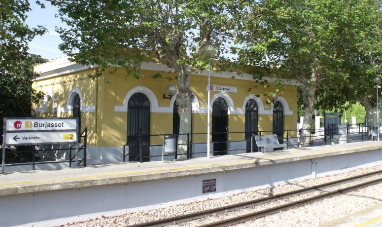 Estación Metro Burjassot-1