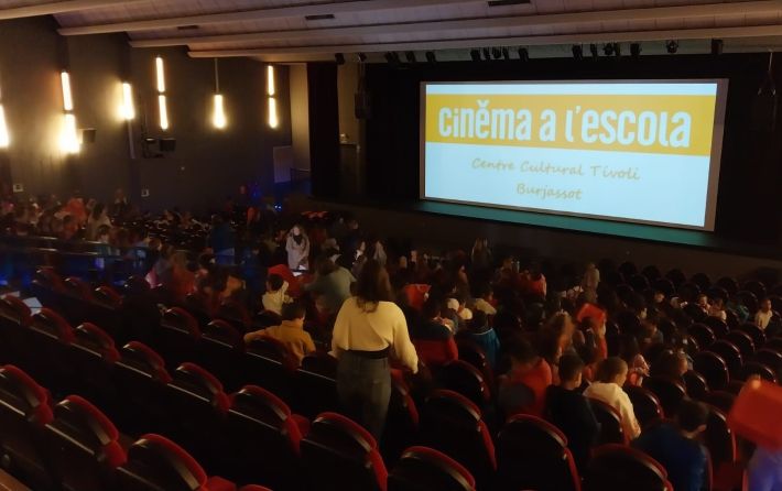 Cinema a l'Escola