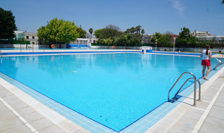 Piscina de verano 2024