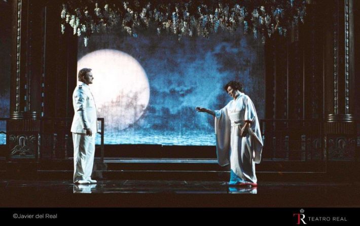 M.Butterfly J09