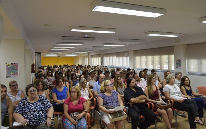 Conferencia Carlos Caurín