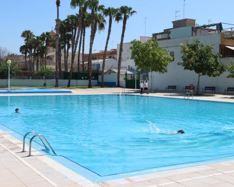 Aquagym piscina verano