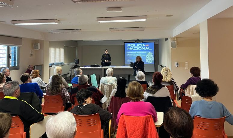 Charla PN Ciberseguridad Alfanetización informática marzo 2026